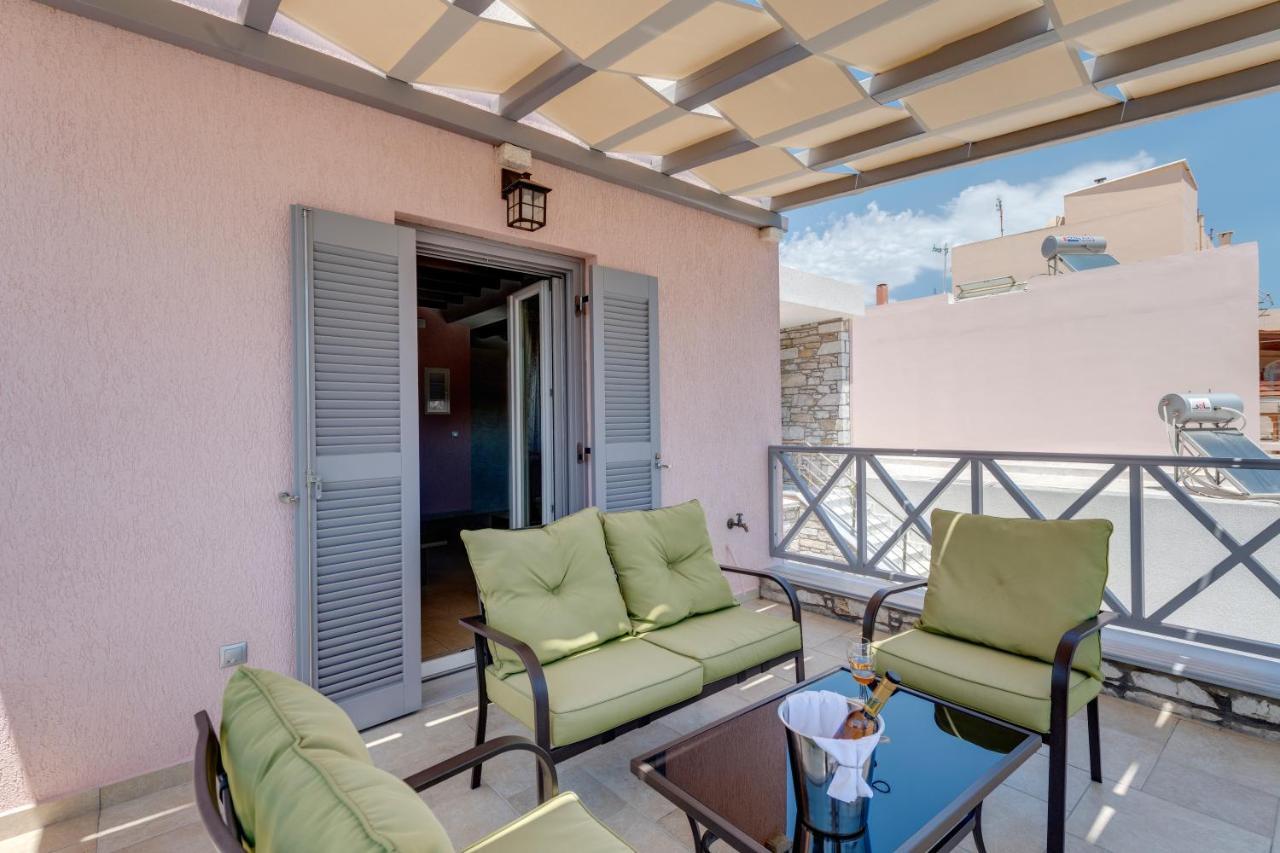 Takis Guesthouse- Laoura-Hermoupolis エクステリア 写真